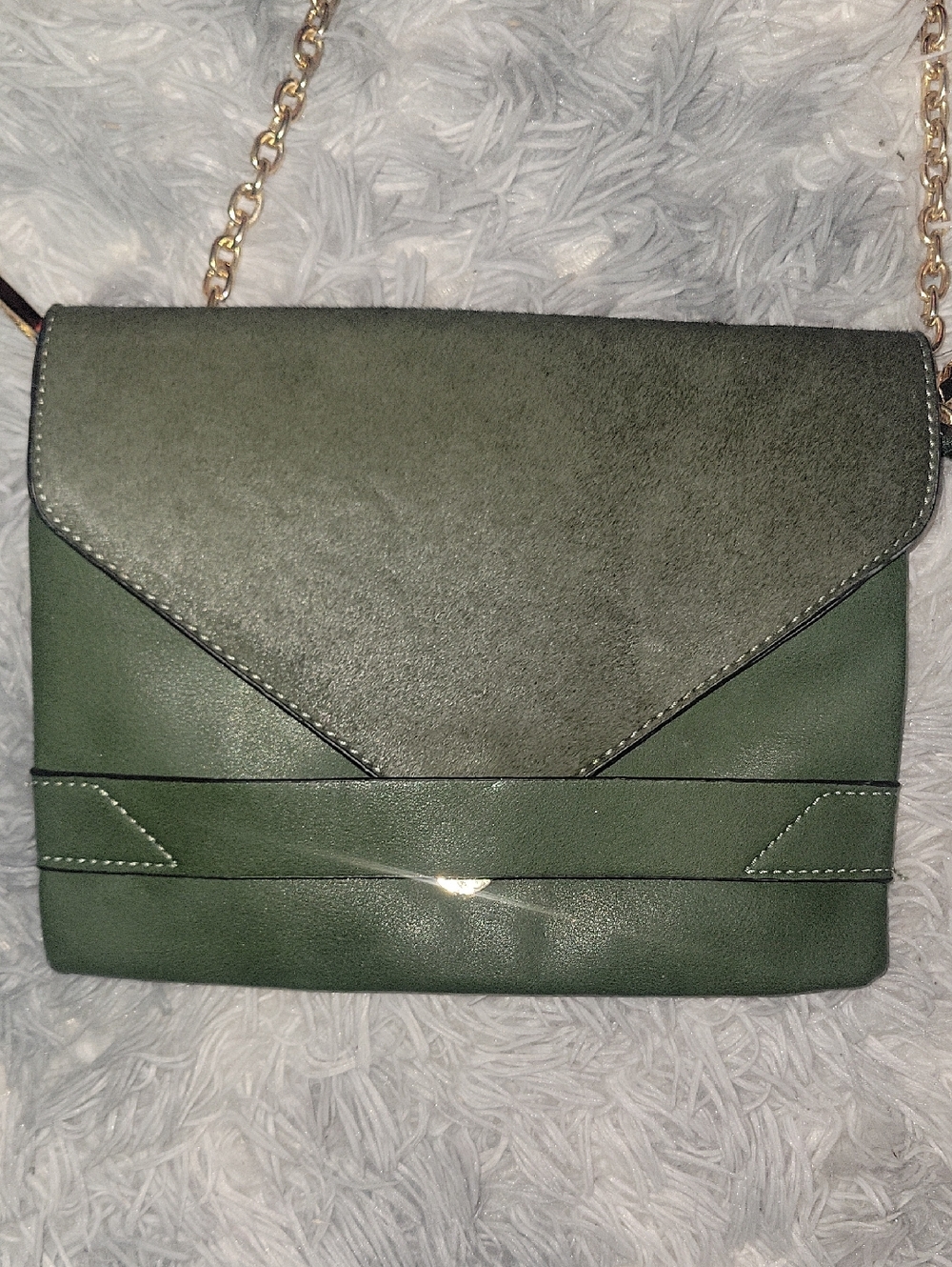 Green Envelope Crossbody Bag with Gold Chain